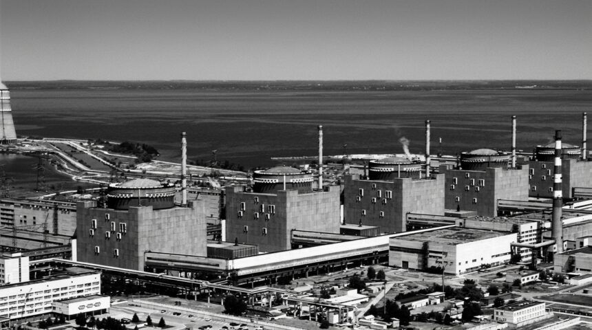 Zaporizka-aes NPP РФ намагається під’єднати Запорізьку АЕС до власної енергомережі: дані супутників