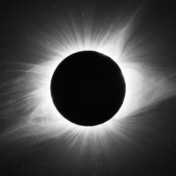 Solar_eclipse Спека та сонячне затемнення спровокували різке зростання цін на електроенергію в Європі